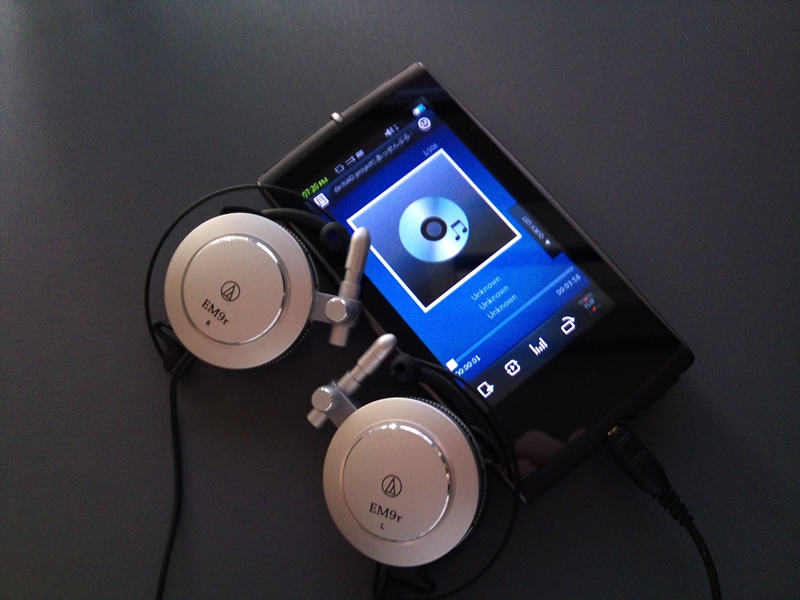 audio-technica　ATH-EM700Ti　ATH-EM700 Amazon.co.jp: オーディオテクニカ イヤフィットヘッドホン ATH-EM700