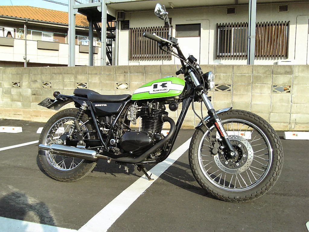 カスタム例 - Kawasaki 250TR