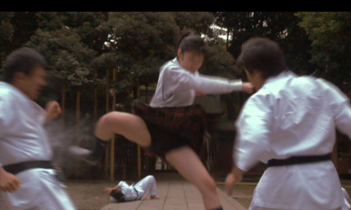 ハイキックガール - パンチラしているところを秒単位で記録！映画パンチラＷｉｋｉ